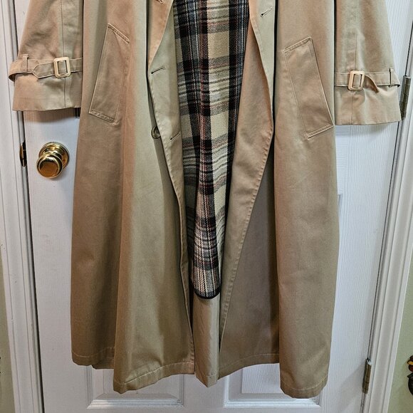 Women's London Fog Raincoat - Trench Style - Size 18 Regular - Picture 2 of 13